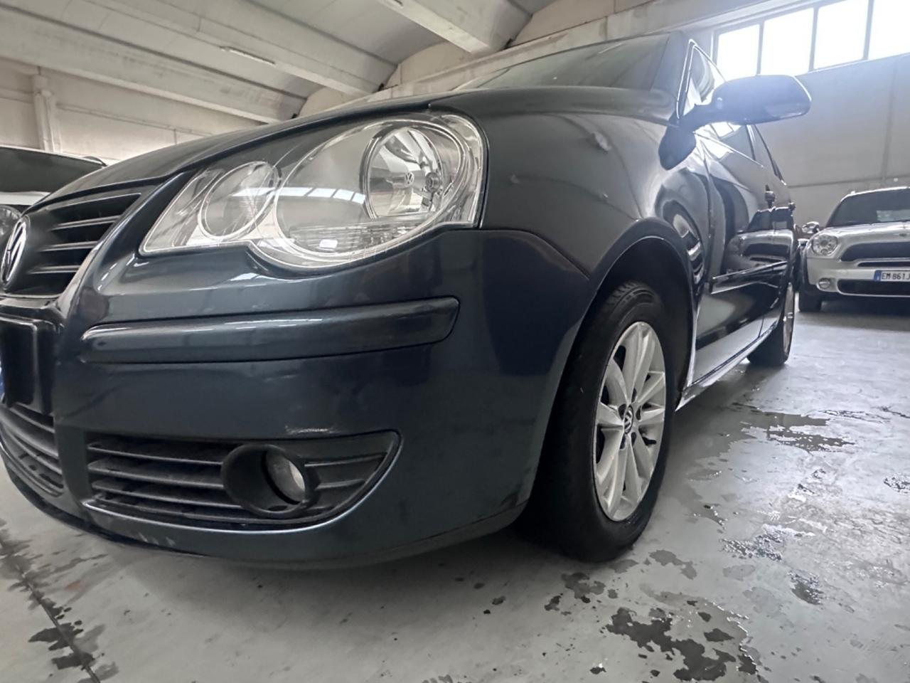 Volkswagen Polo 1.4/80CV 16V 5p. Comfort. BiFuel G