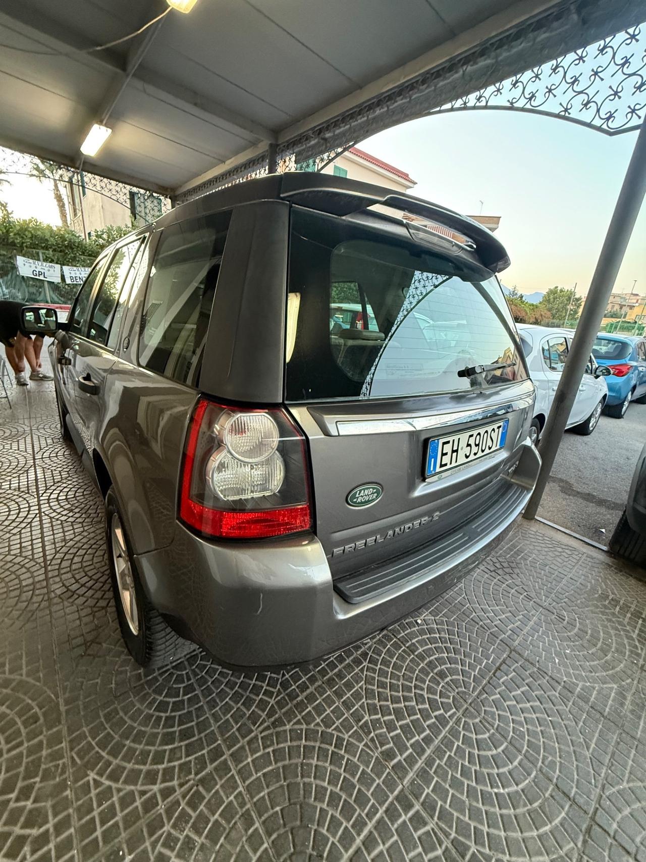 Land Rover Freelander 2.2 TD4 S.W. E