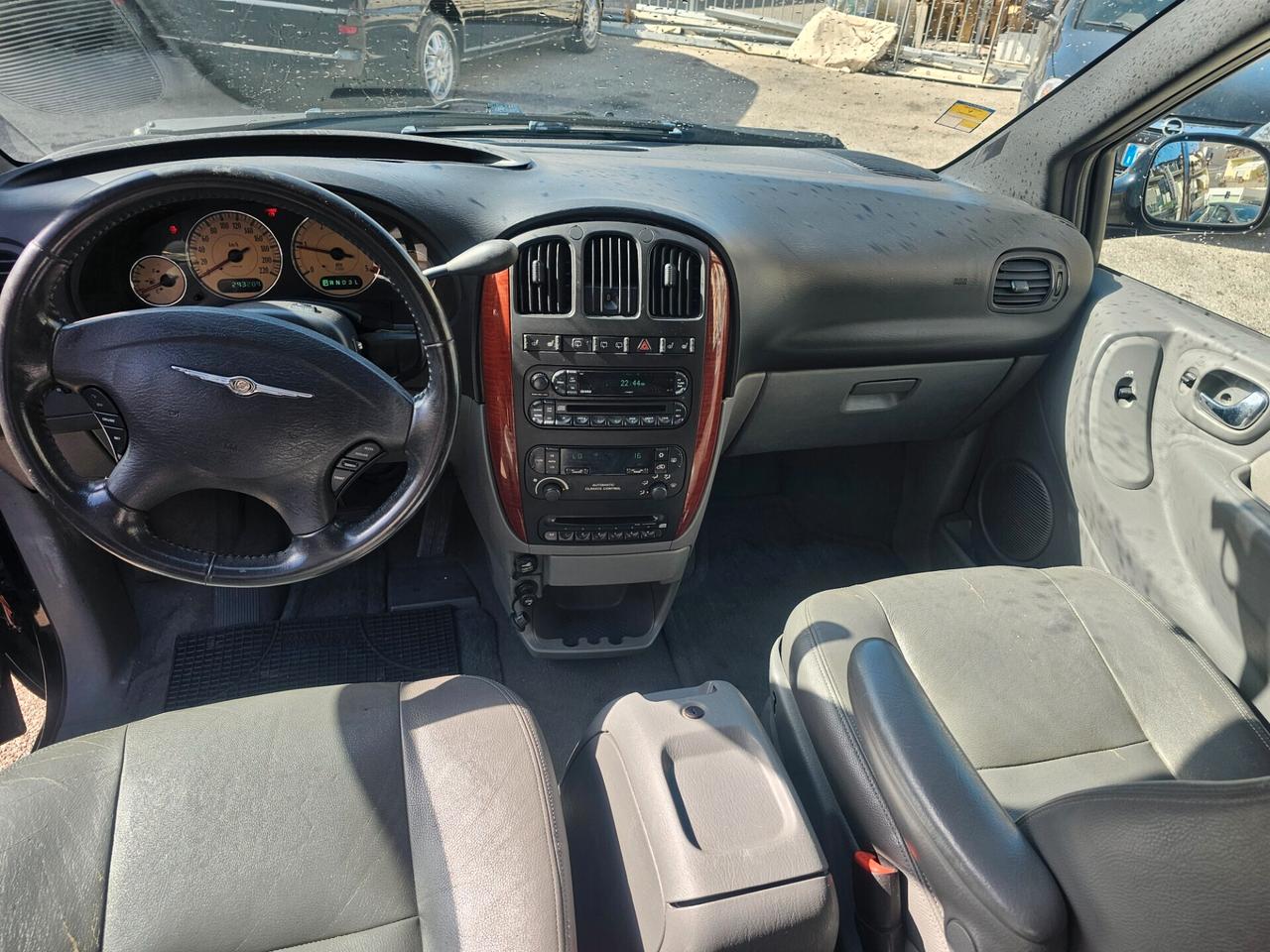 CRYSLER GRAND VOYAGER 7 POSTI 2.8CRD AUTOMATICO