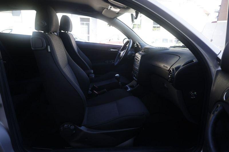 Alfa Romeo 147 Alfa Romeo 147 1.9 JTD (120) 3 porte Exclusive 88KW ANNO 2007