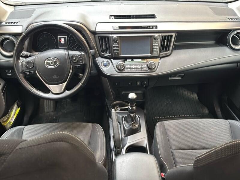 Toyota RAV4 RAV4 2.0 D-4D 2WD Business