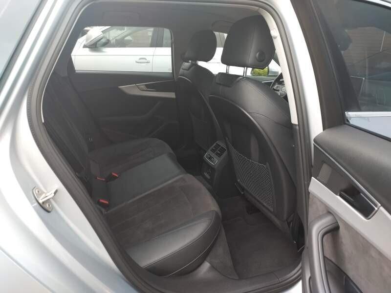 Audi A4 Avant 2.0 TFSI g-tron S-LINE MATRIX LED, ACC, CERCHI 18!!!!
