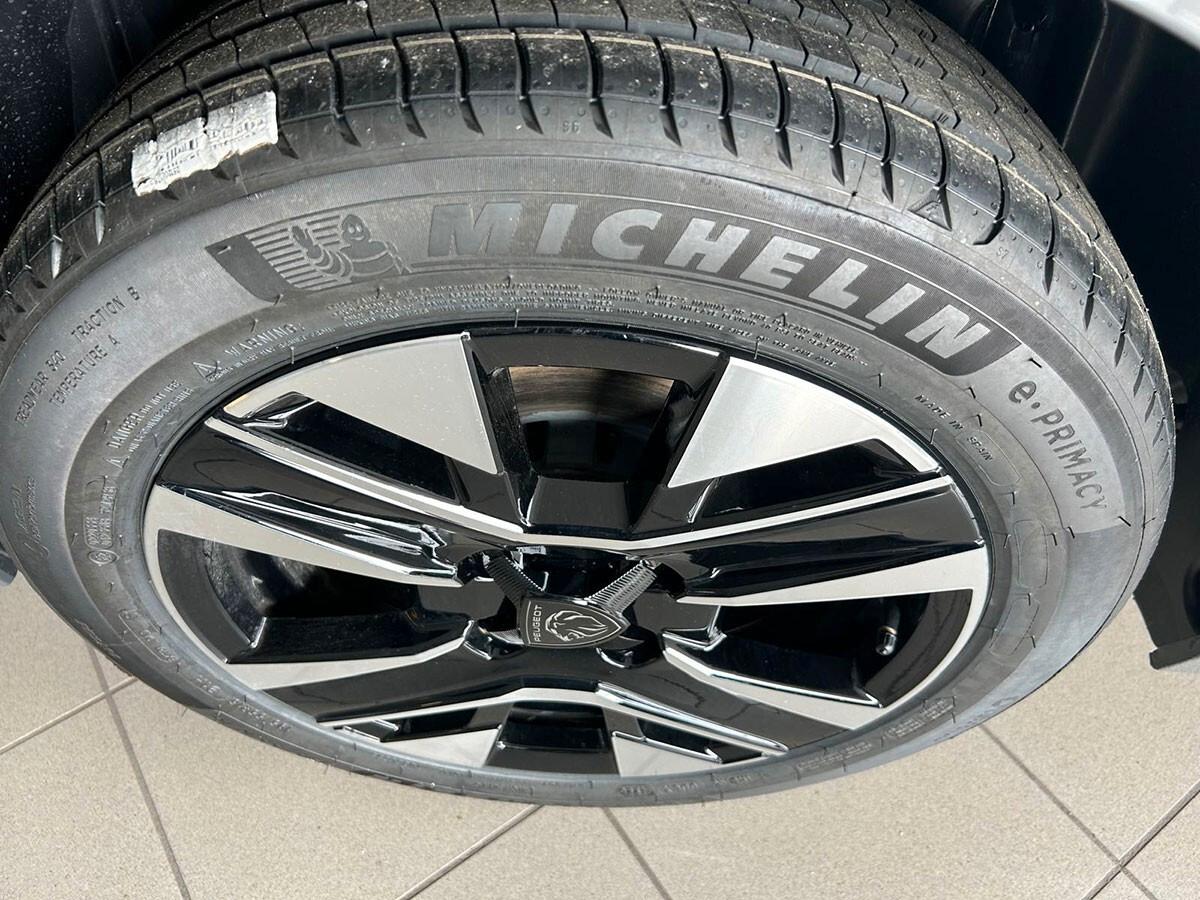 Peugeot 208 Turbo Benzina 100cv Allure