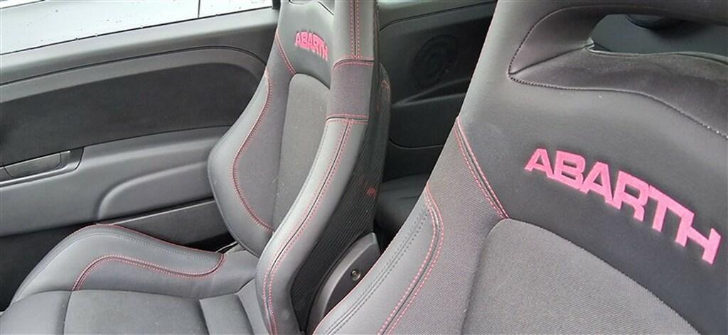 Abarth 595 1.4 T-Jet esseesse