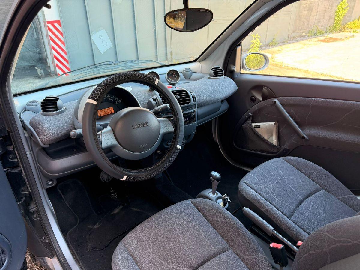 SMART - Fortwo - 700 coupÃ© pulse