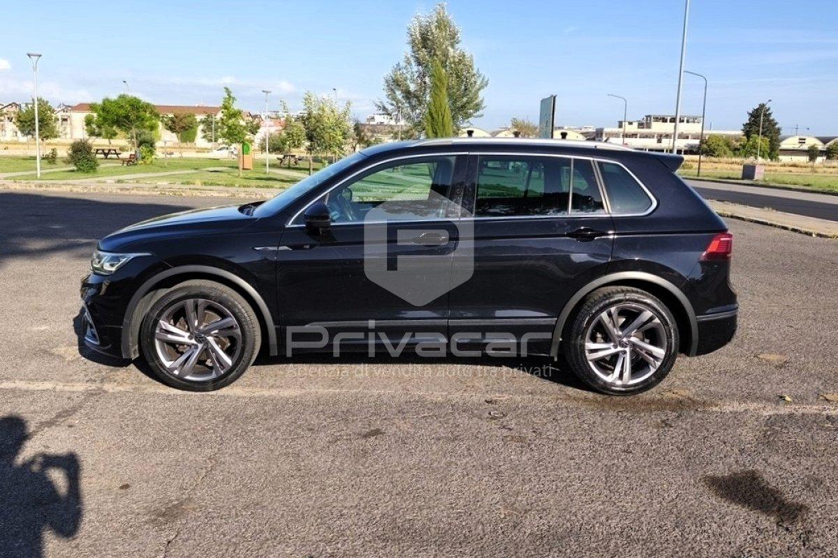 VOLKSWAGEN Tiguan 2.0 TDI 150 CV SCR DSG R-Line