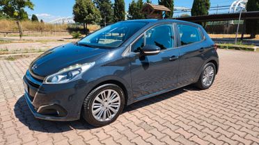 Peugeot 208 PureTech 82 5 porte Allure