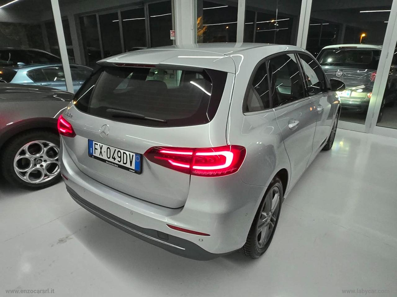 MERCEDES-BENZ B 180 d Automatic Business Extra FULL LED