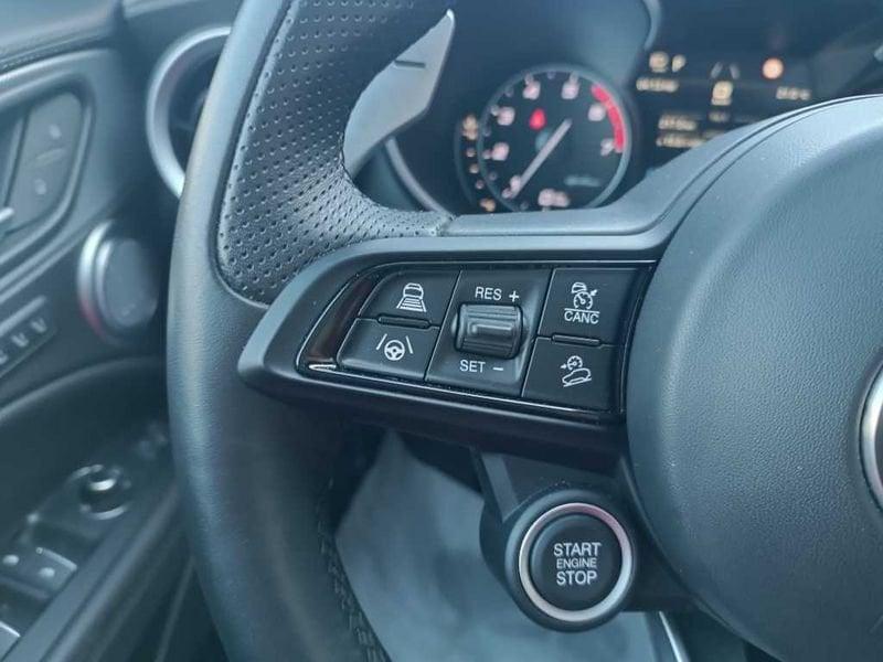 Alfa Romeo Stelvio 2.0 Turbo 280 CV AT8 Q4 Veloce