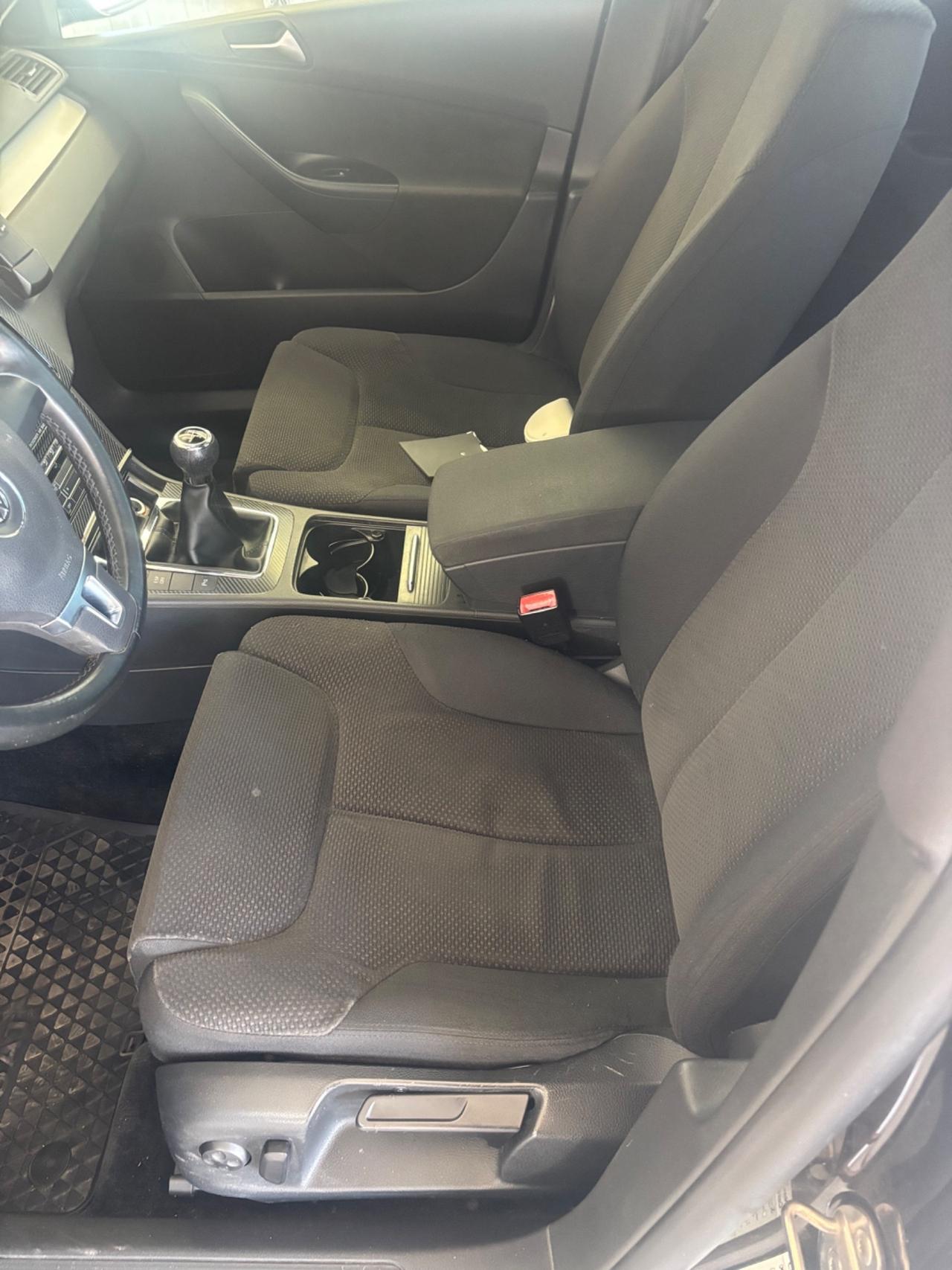 Volkswagen Passat 2.0 TDI DPF Var. Highline