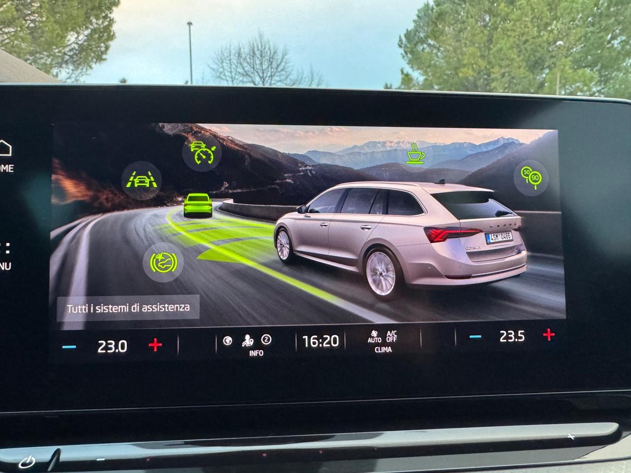 Skoda Octavia 2.0 TDI EVO DSG Wagon Executive