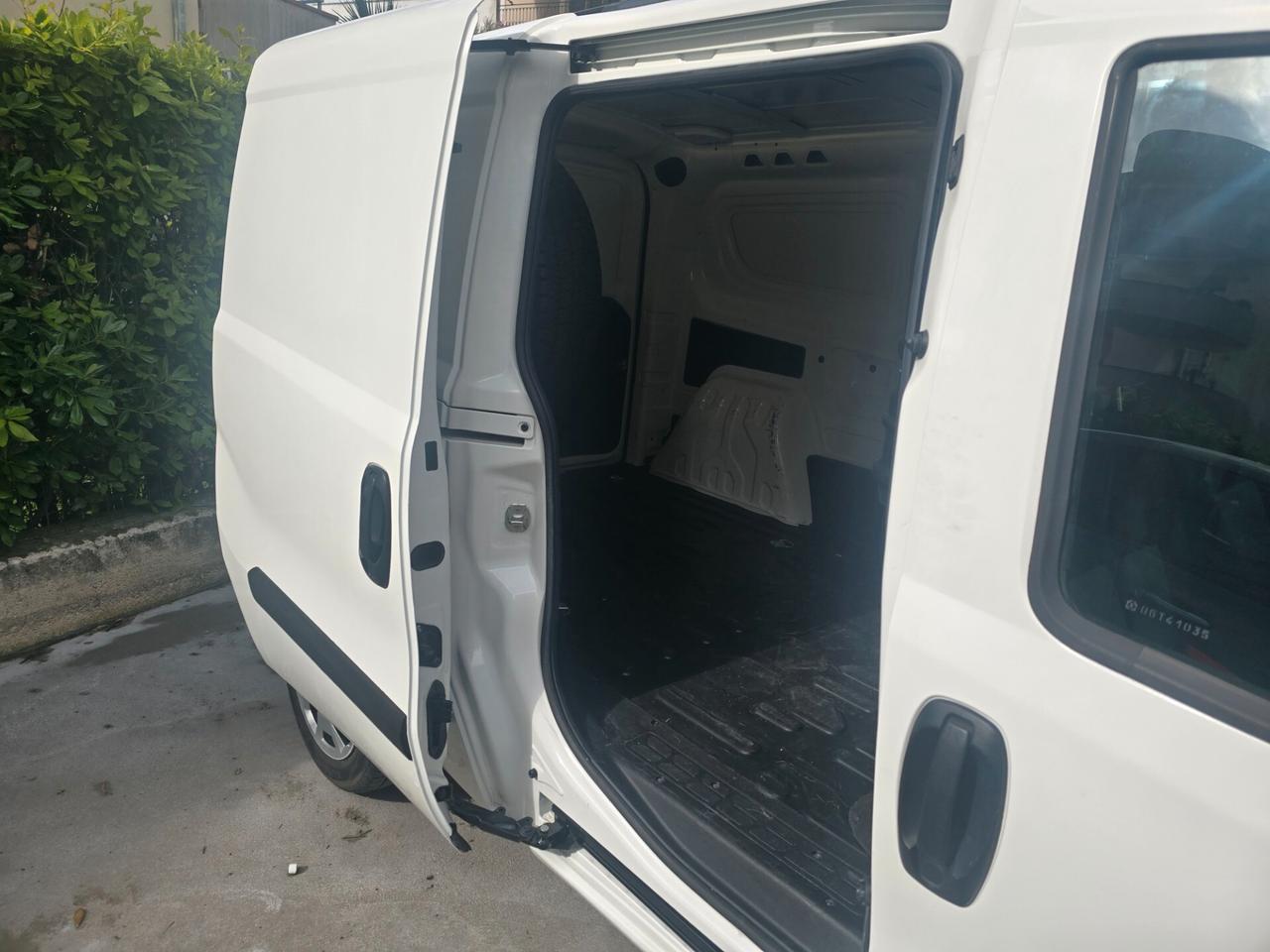 Fiat Doblo Doblò 1.4 3 POSTI 65.000KM