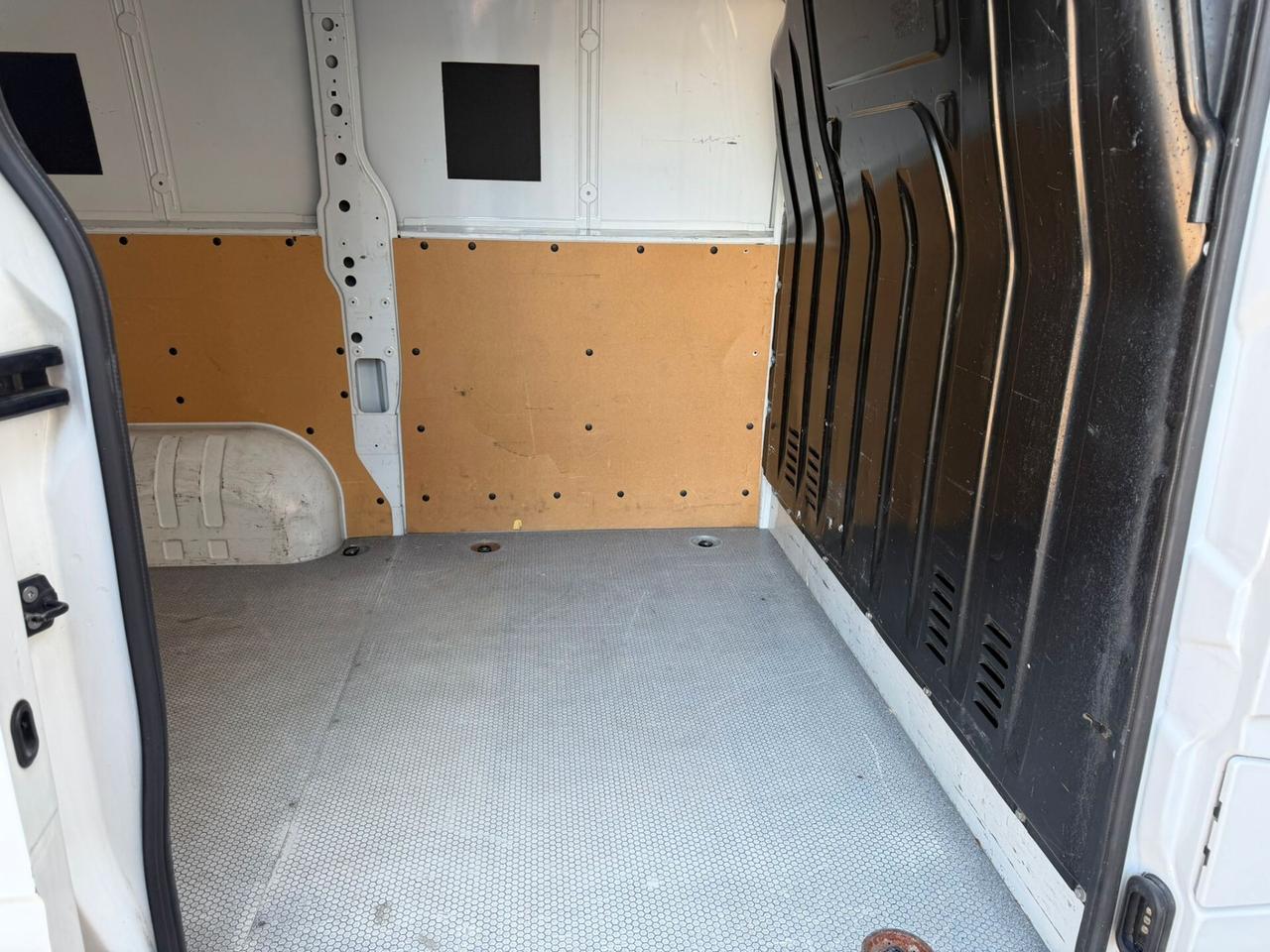 Renault Master 3T5 2.3dCi 135CV PC-TN