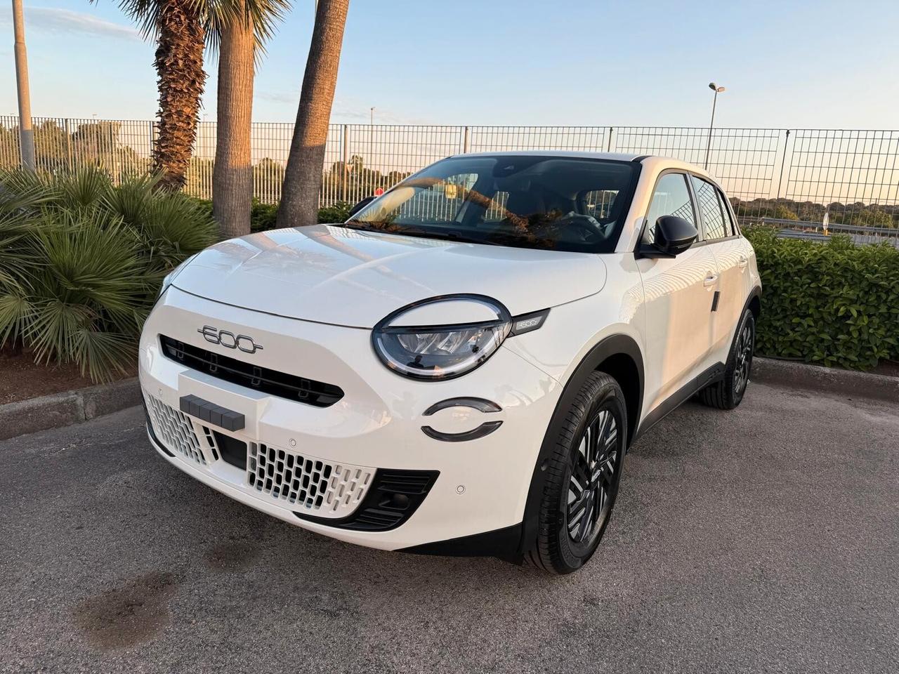 Fiat 600 Hybrid 100 CV DCT MHEV