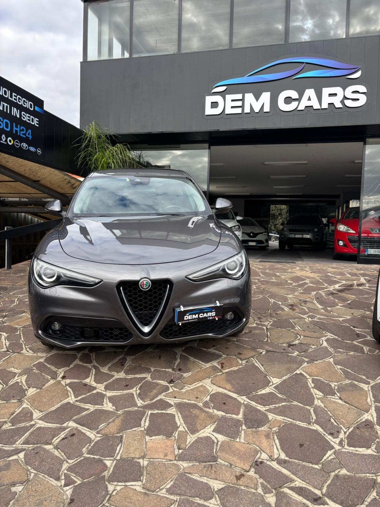 Alfa Romeo Stelvio 2.2 Turbodiesel 180 CV AT8 Q4 Executive