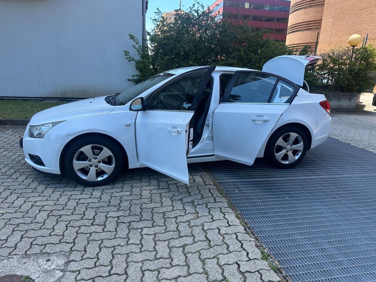 Chevrolet Cruze 2.0 Diesel 163CV aut. 4 porte LT