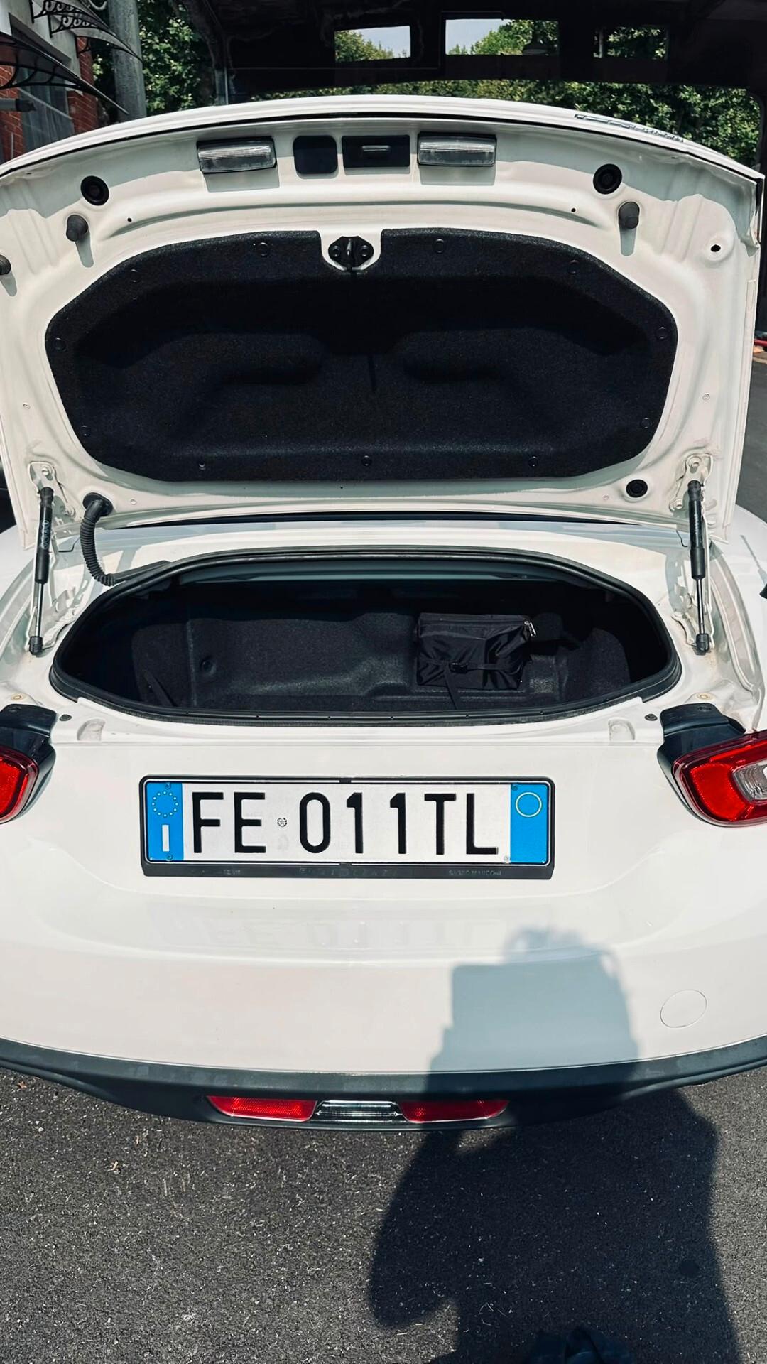 Fiat 124 Spider 1.4 cabrio