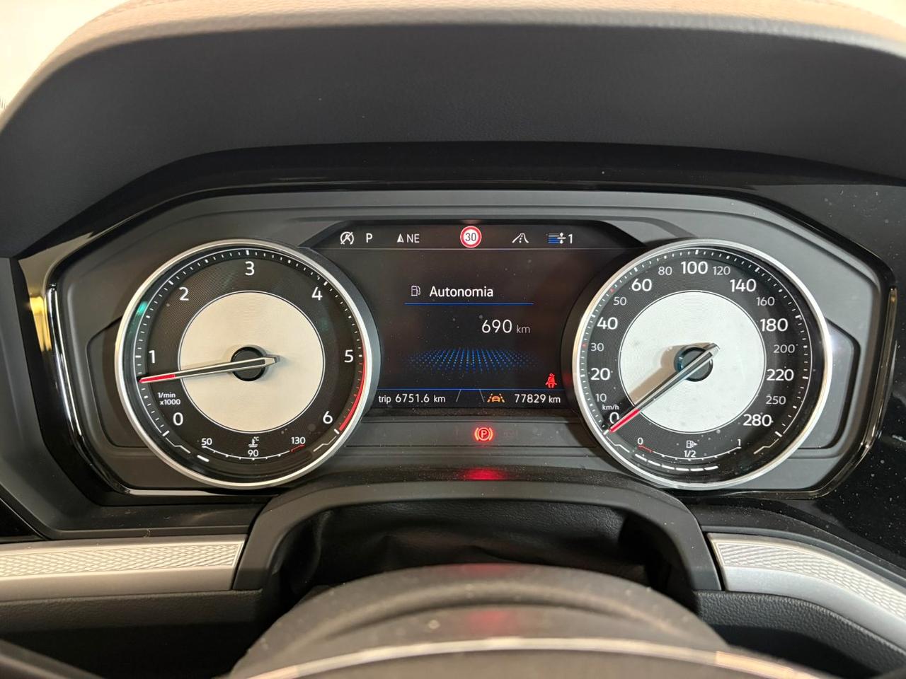 VOLKSWAGEN Touareg 3.0 V6 TDI 286 CV SCR Style