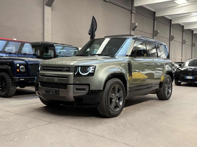 LAND ROVER Defender 110 3.0D I6 AWD Auto X-Dynamic HSE *GARANZIA 2030*