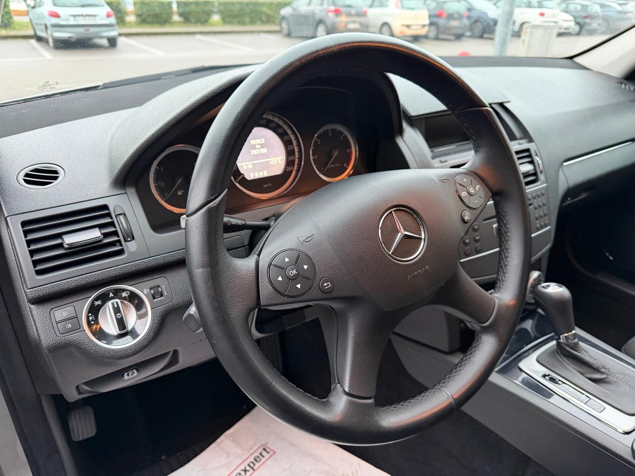 Mercedes-benz C 220 CDI BlueEFFICIENCY Executive