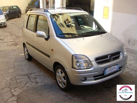 OPEL - Agila - 1.0 12V Club *km 50000*