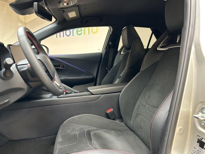 Toyota C-HR 2.0 hv GR Sport Premiere awd e-cvt