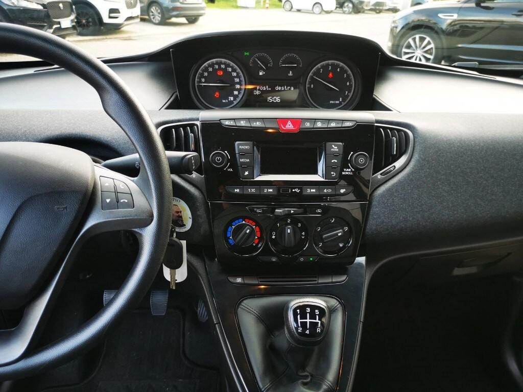 LANCIA Ypsilon 3ª serie Ypsilon 1.2 69 CV 5 po...