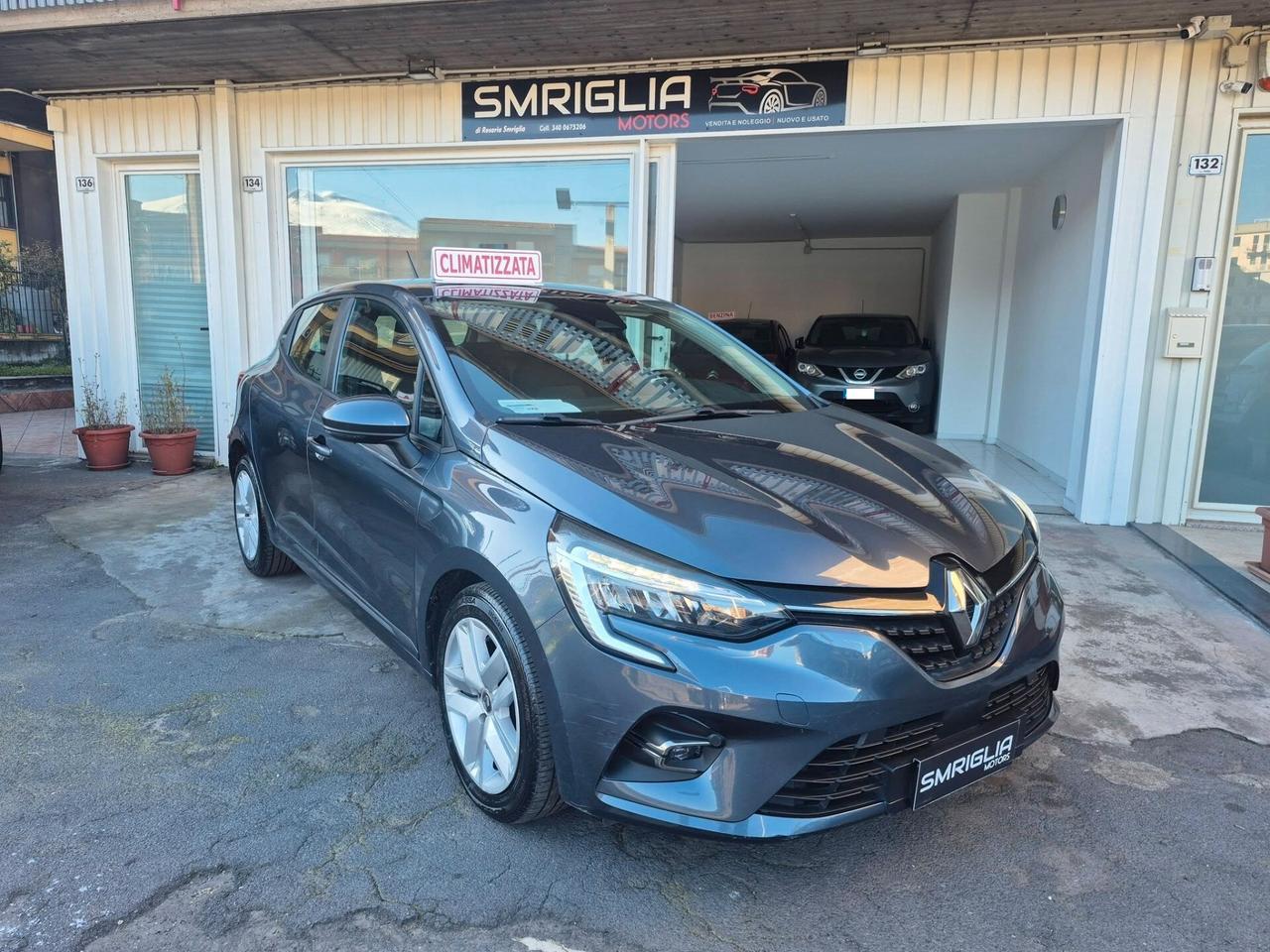 Renault Clio TCe 90 CV 5 porte IVA ESPOSTA