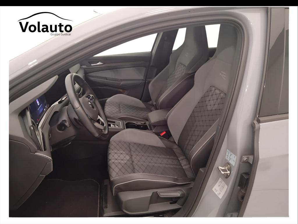 VOLKSWAGEN Golf VIII 2020 - Golf 1.5 etsi evo R-Line 150cv dsg