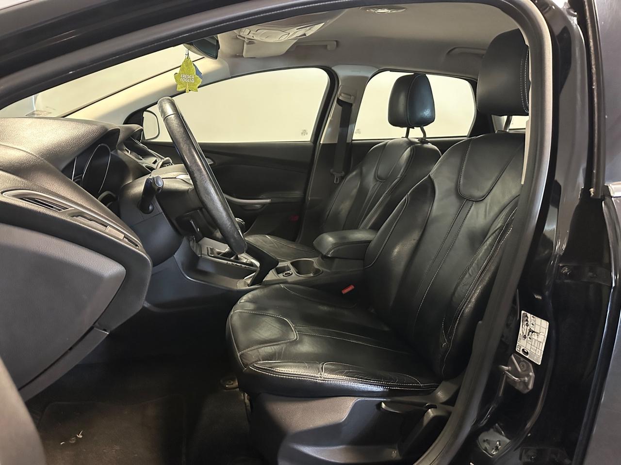 FORD FOCUS 1.6 TDCi 105 CV GANCIO TRAINO S.W TITANIUM