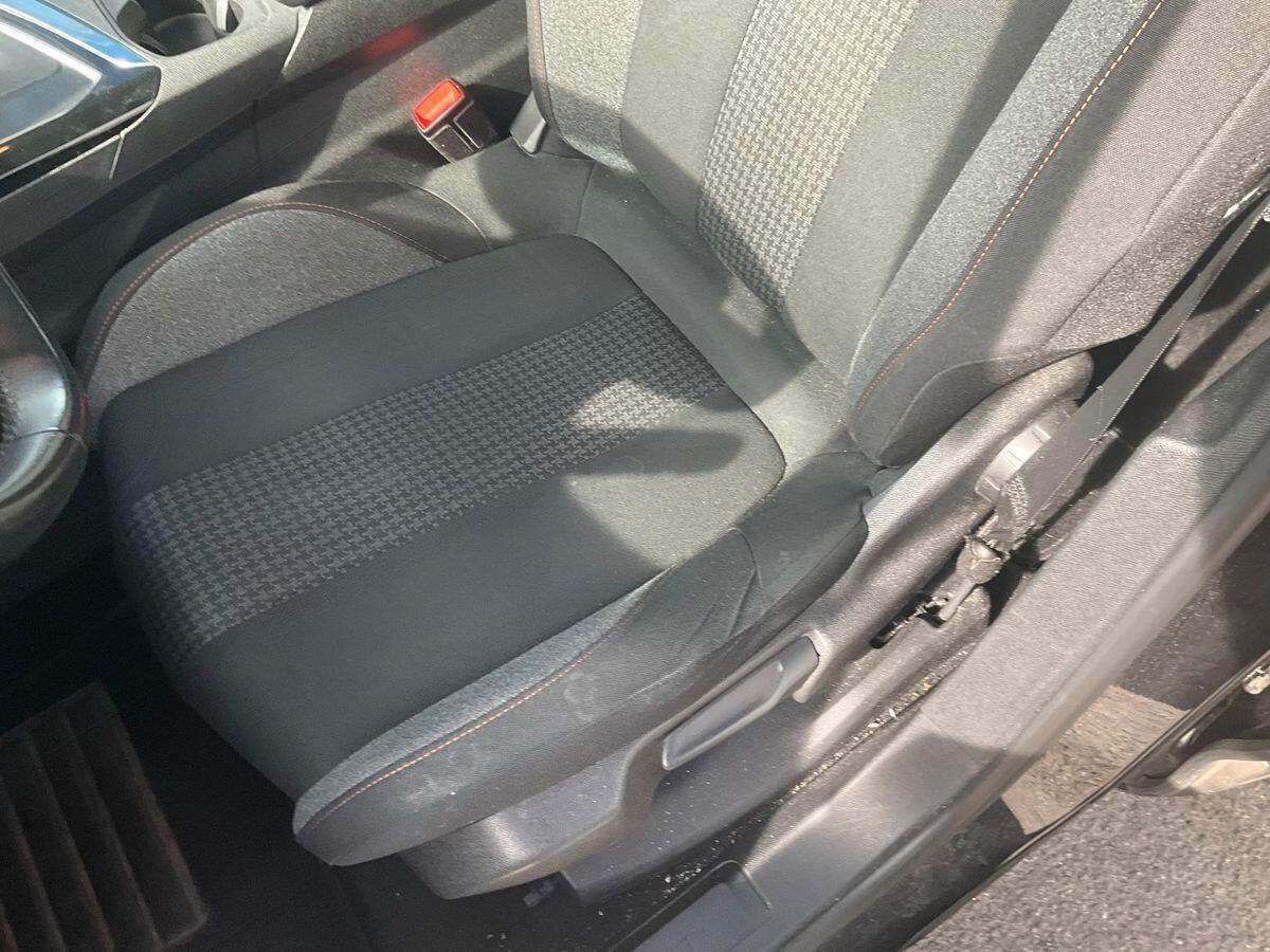 Peugeot 3008 cc1.6HDI 120CV MANUALE