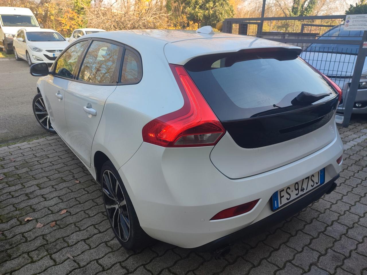 VOLVO V40 DEL 2018 DIESEL EURO6B AUTOMATICA COME NUOVA
