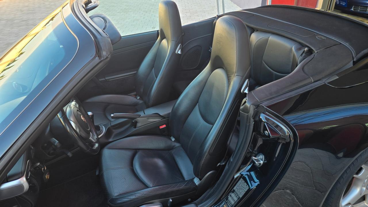 Porsche 911 Carrera S Cabriolet 3.8CC HARD TOP