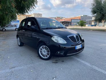 Lancia Ypsilon Restayling 1.3 MJT 75 CV Argento Full Perfett