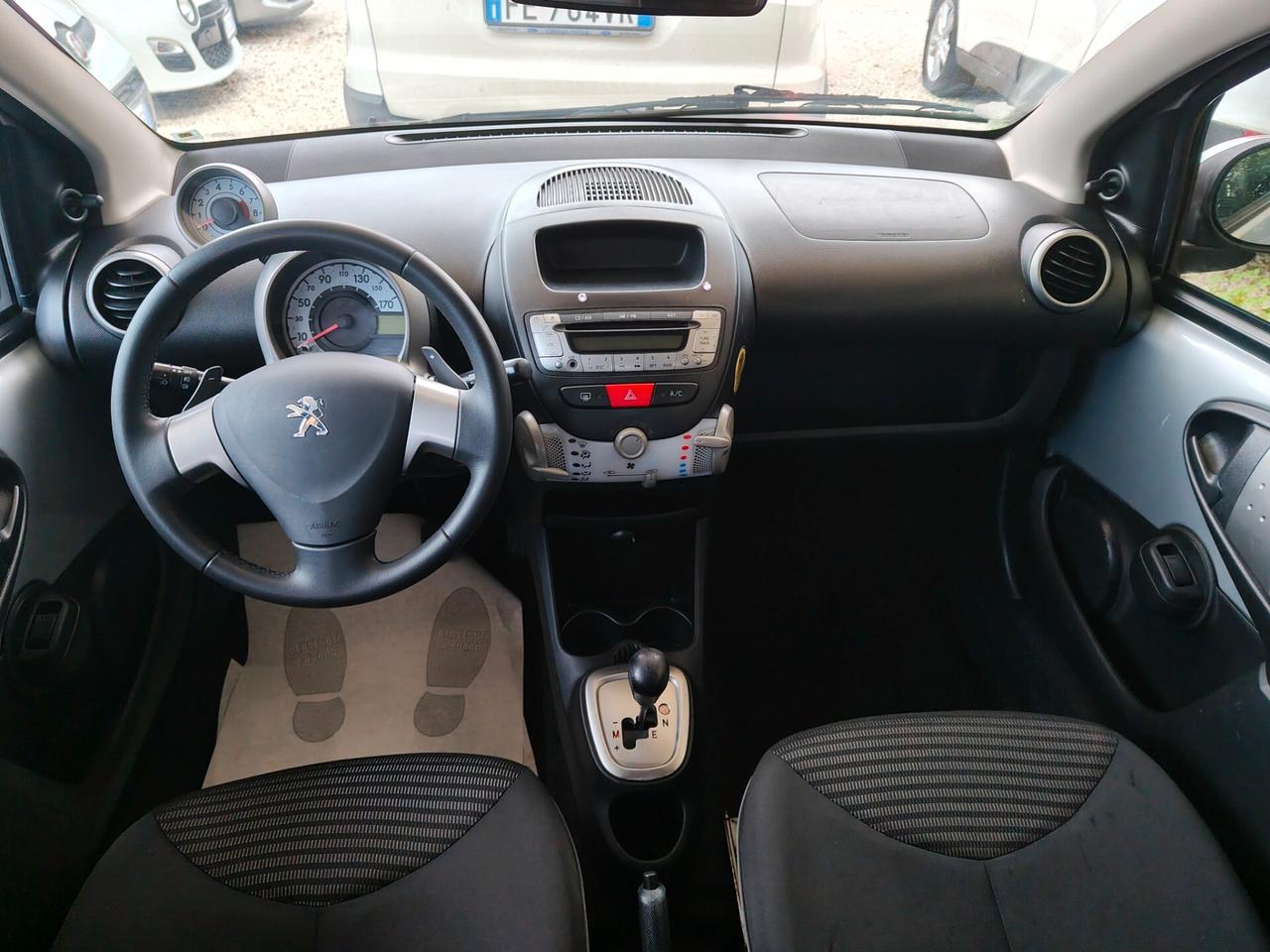 Peugeot 107 1.0 68CV 5p. CAMBIO AUTOMATICO SOLO 79000KM UNIPRO