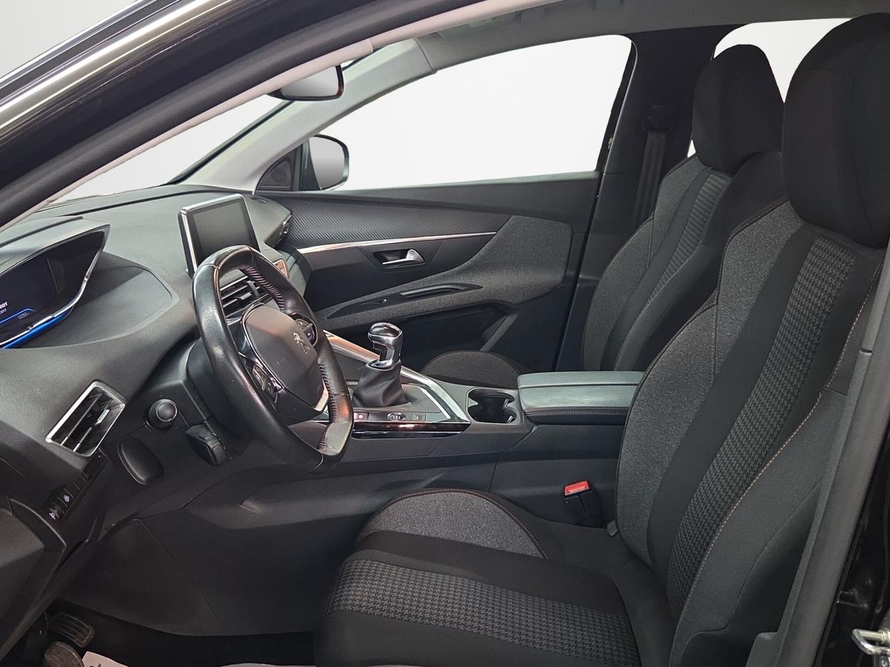 AUTOCARRO N1 Peugeot 3008 BlueHDi 130 S&S Active Pack