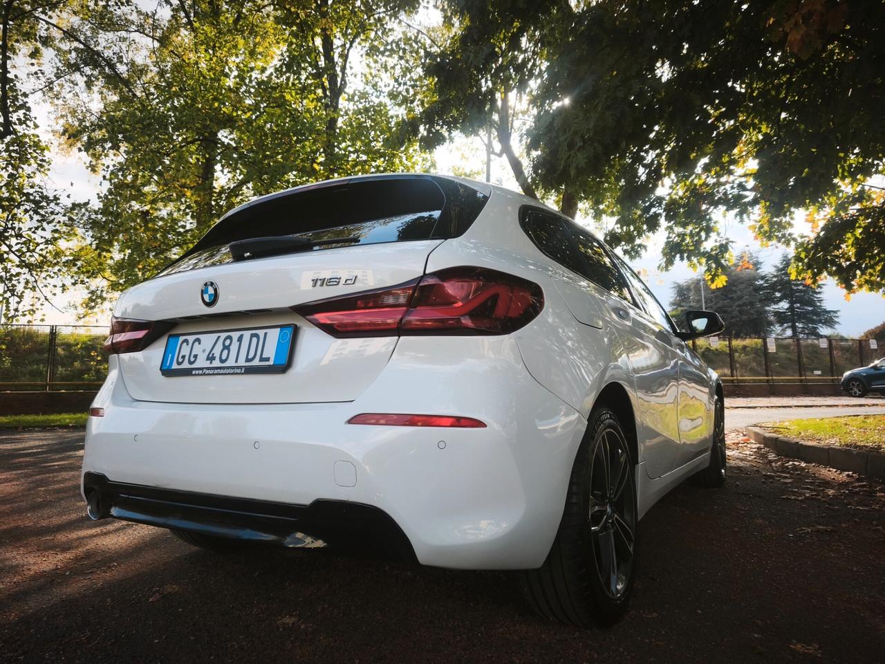 Bmw serie 1 116d 5p. Msport