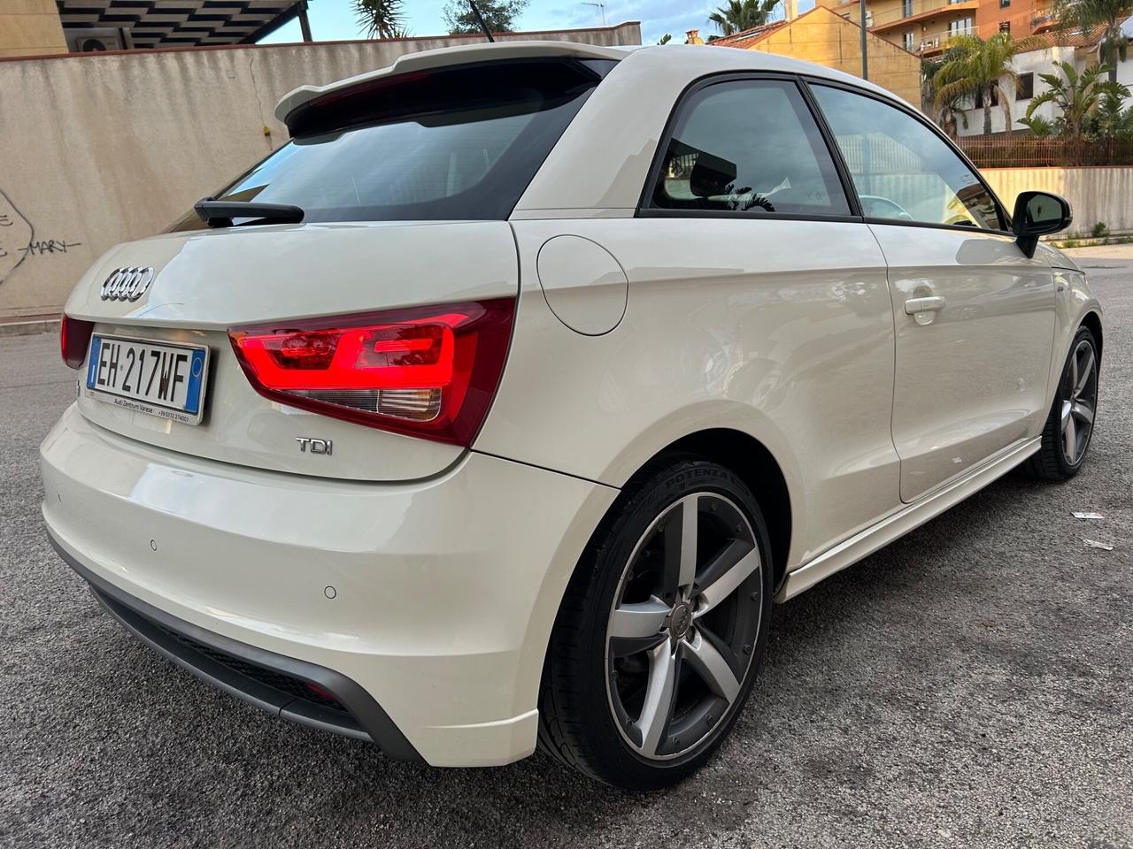 Audi A1 1.6 TDI 105 CV Sline