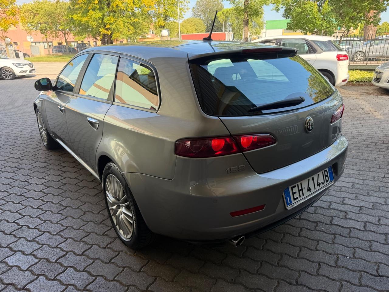 Alfa Romeo 159 2.0 JTDm Sportwagon Distinctive