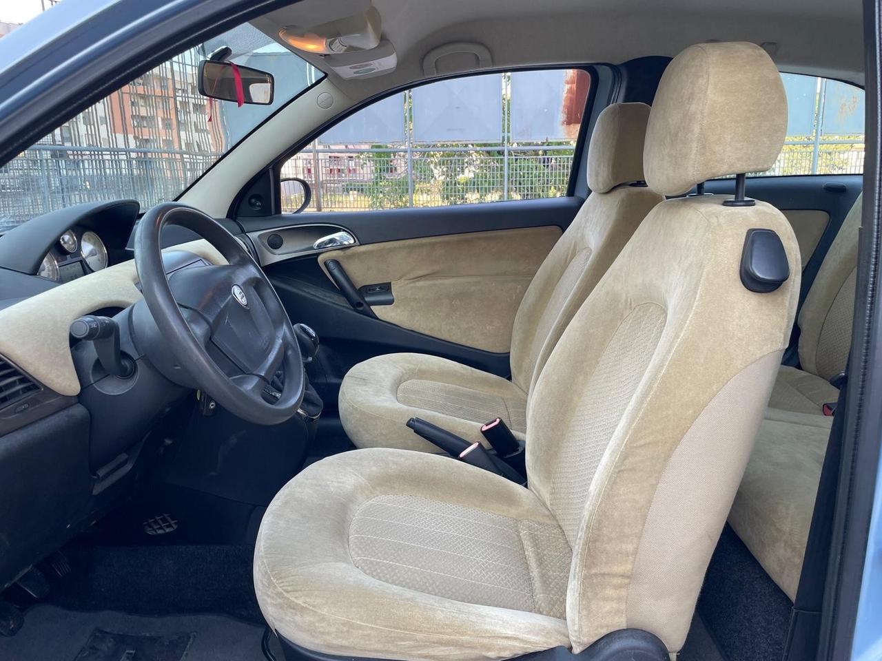 Lancia Ypsilon 1.2 BENZINA CON 169MILA KM
