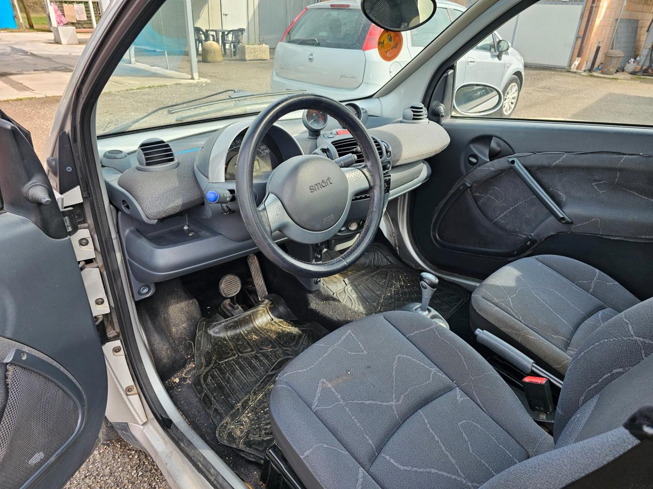 Smart ForTwo 700 coupé pure (45 kW)