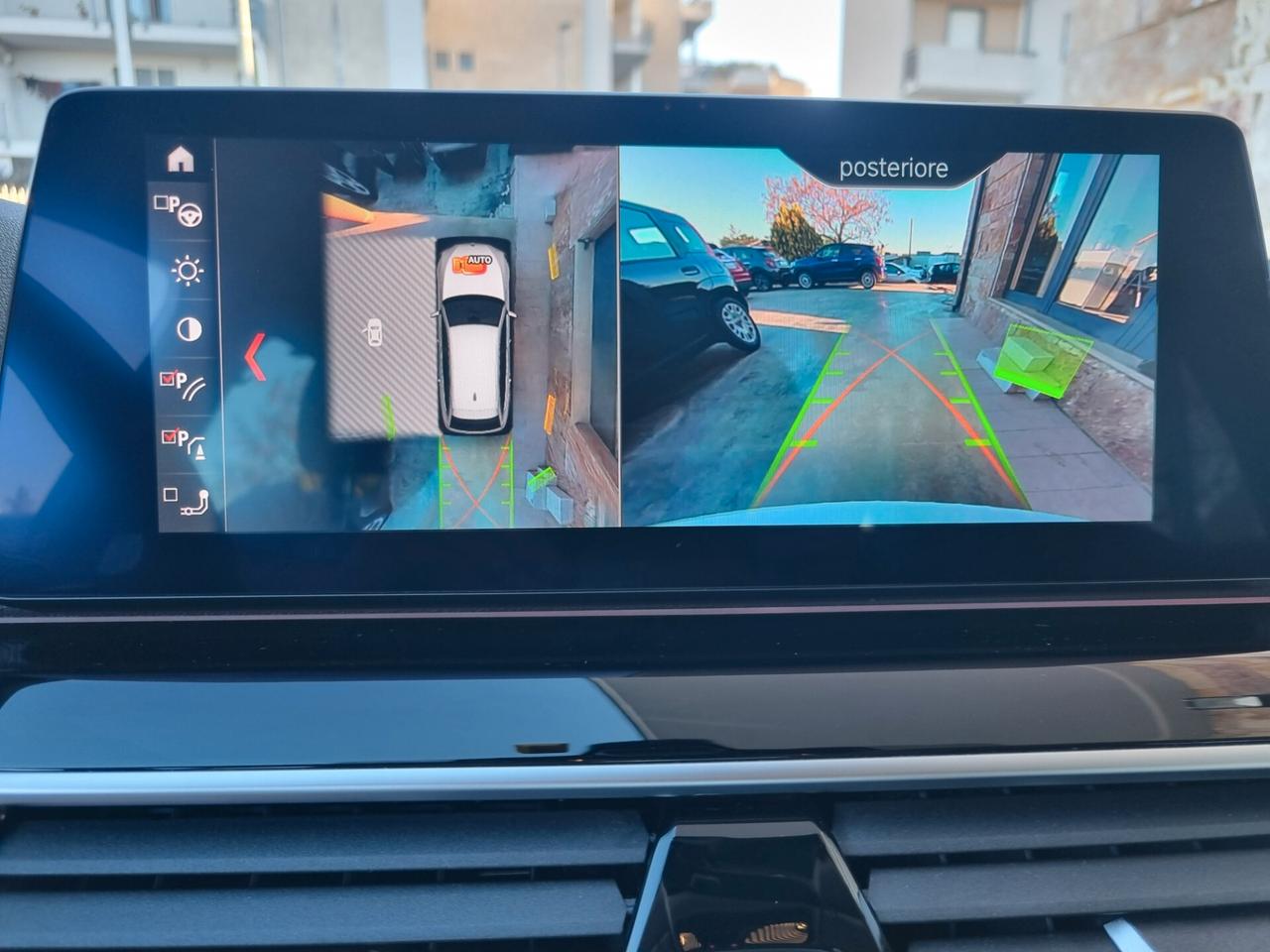 Bmw 520 520d xDrive Luxury TETTO PANORAMICO