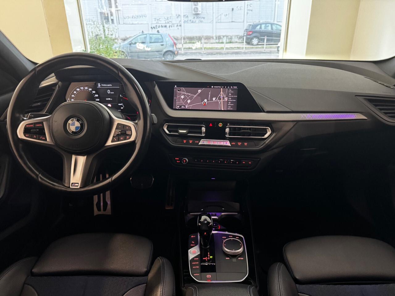 Bmw 118d 5p. Msport LED NAVI