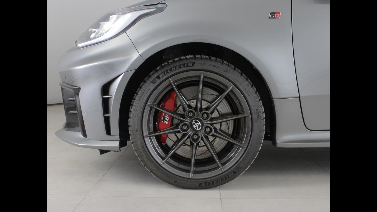 TOYOTA GR Yaris 1.6 AWD Circuit AT MY24