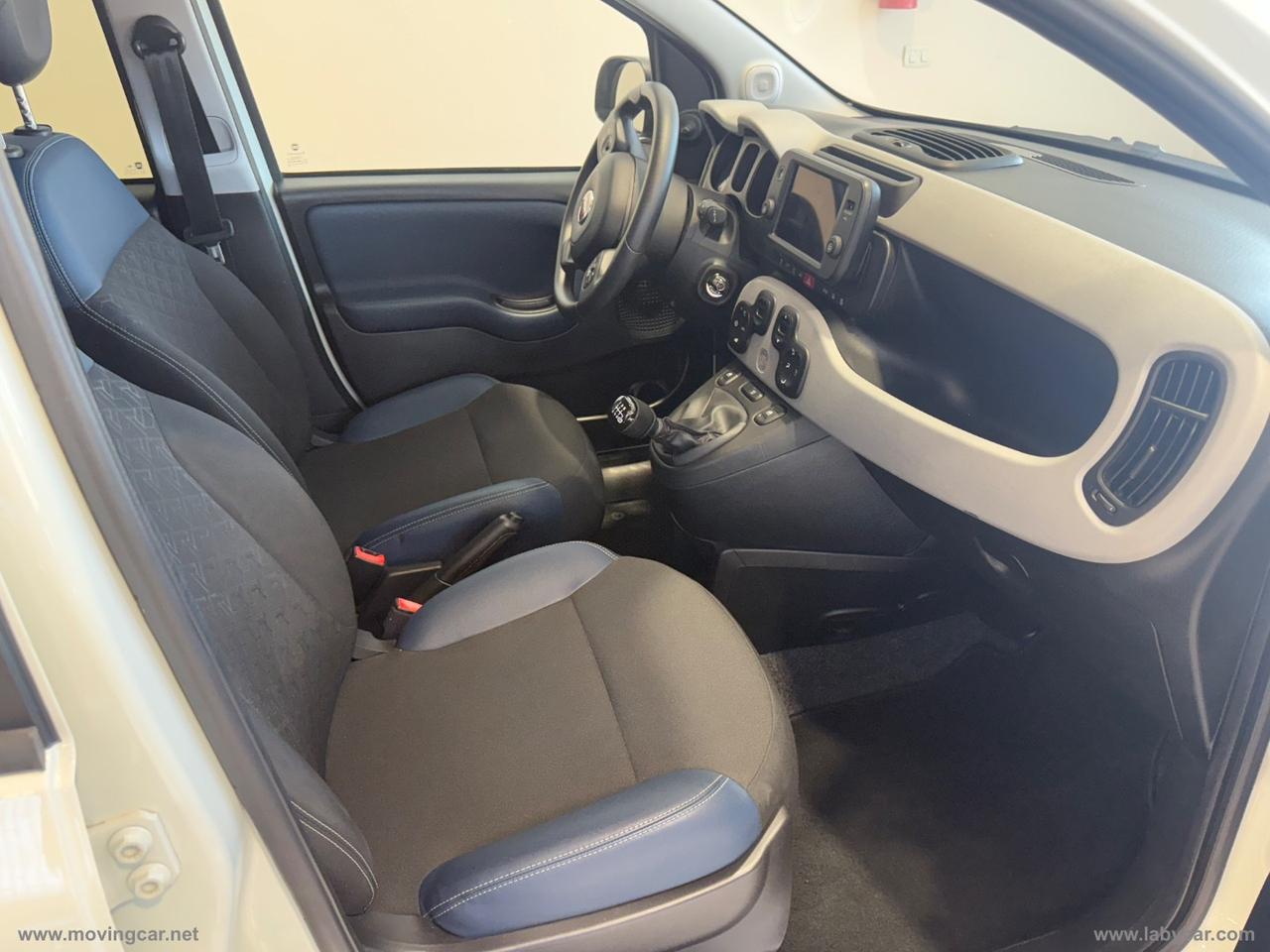 FIAT Panda 1.0 FireFly S&S Hybrid City Cross