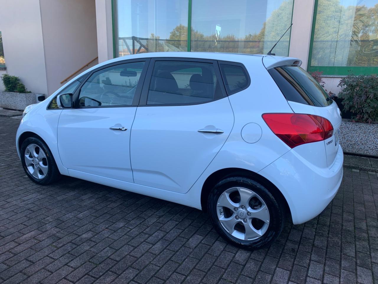 Kia Venga 1.6 CRDi 128CV Cool