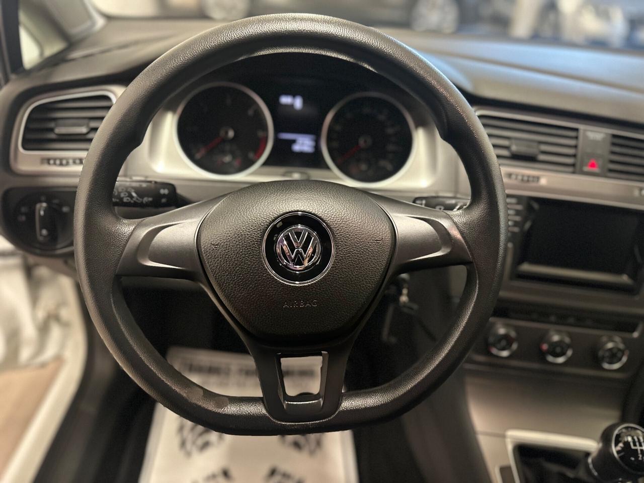 Volkswagen Golf 1.6 TDI 90 CV 5p. Trendline NEOPATENTATI