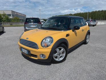 Mini 1.6 16V Cooper Solo Km 97.800!!!