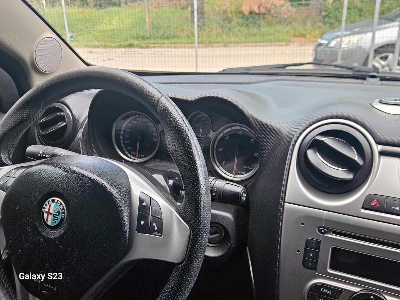Alfa Romeo MiTo 1.3 JTDm-2 95 CV S&S Distinctive Sport Pack