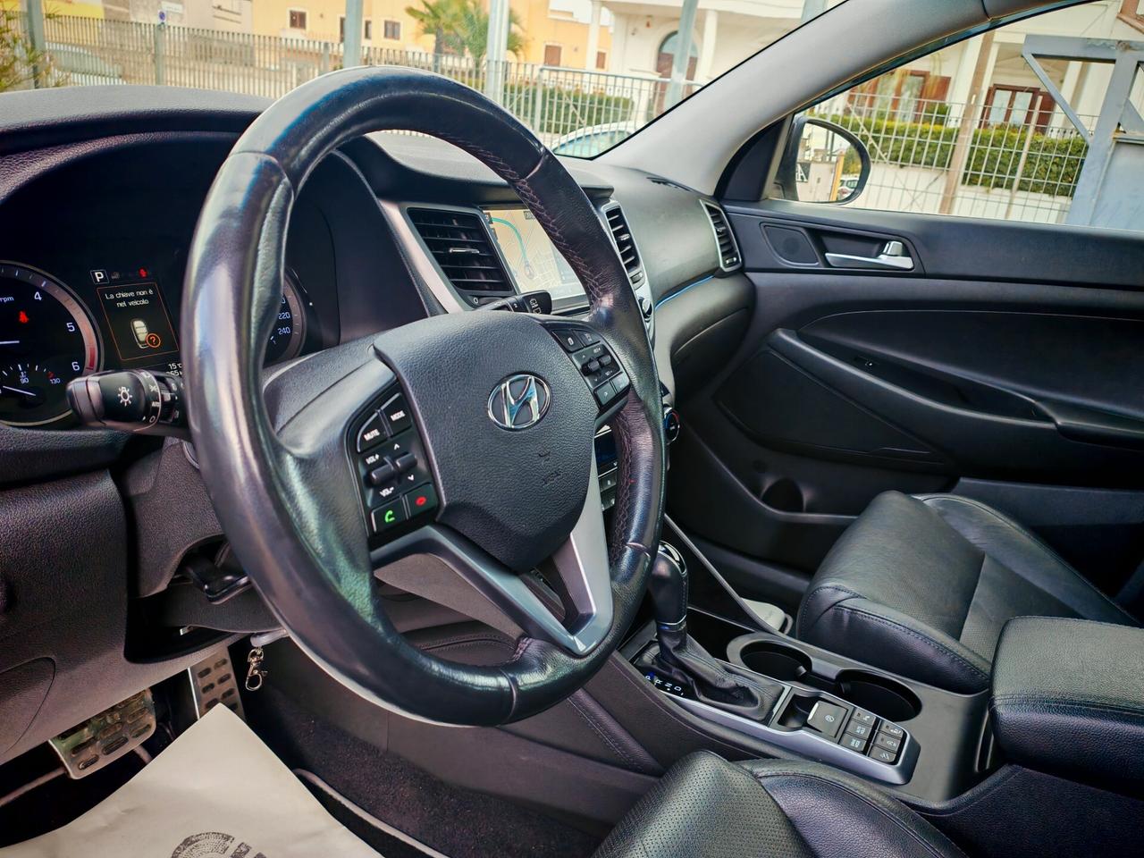 Hyundai Tucson 1.7 CRDi Tetto Pelle navig cam